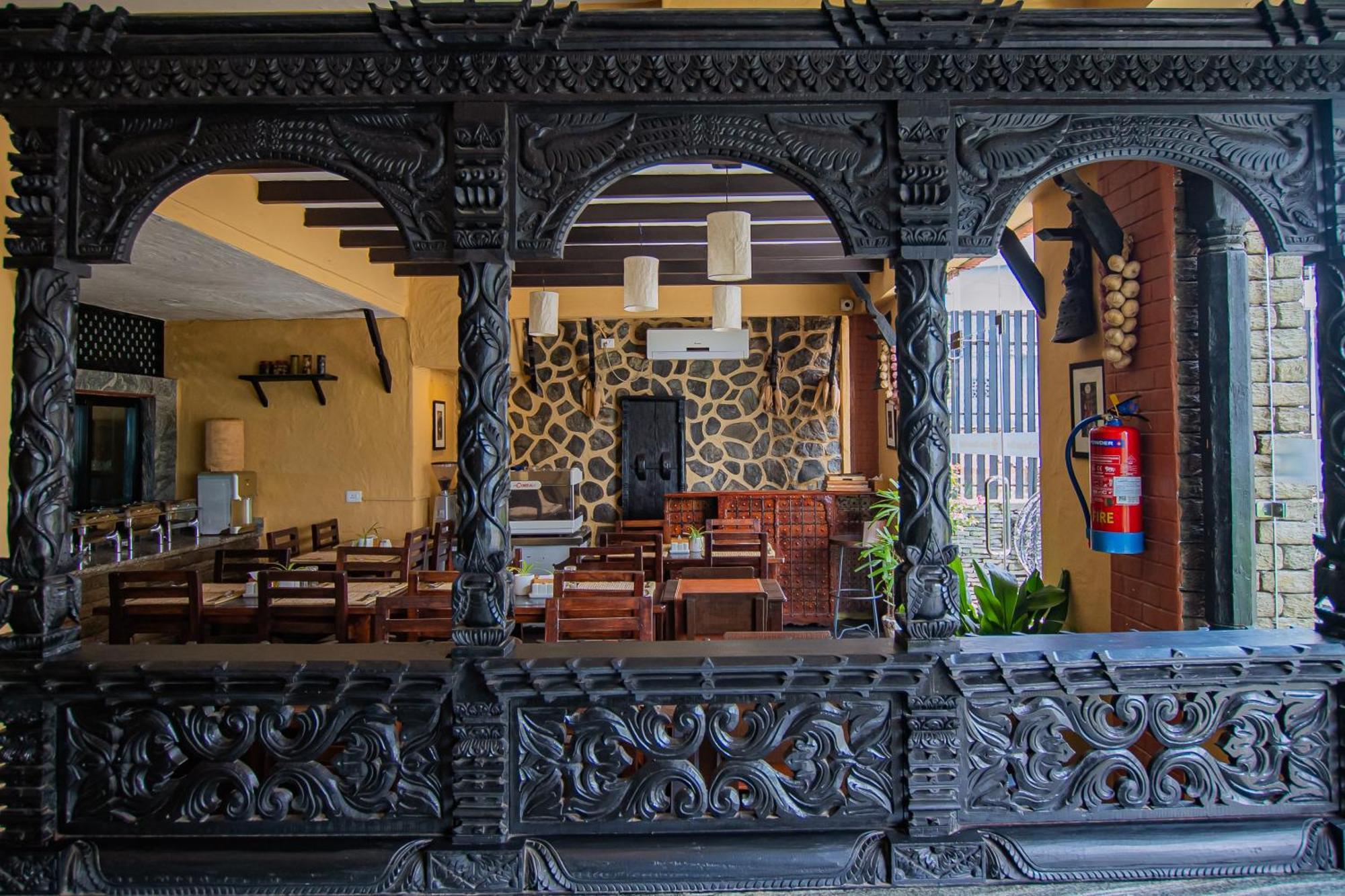 Pokhara Boutique Hotel エクステリア 写真