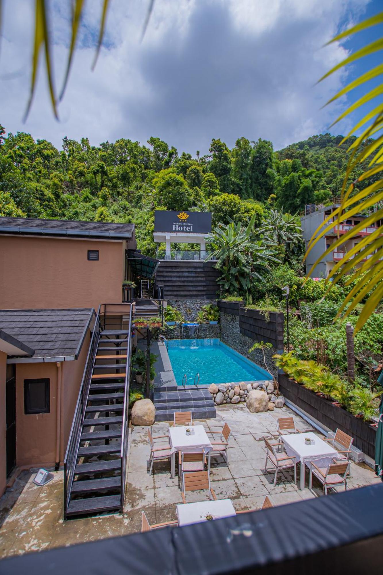 Pokhara Boutique Hotel エクステリア 写真