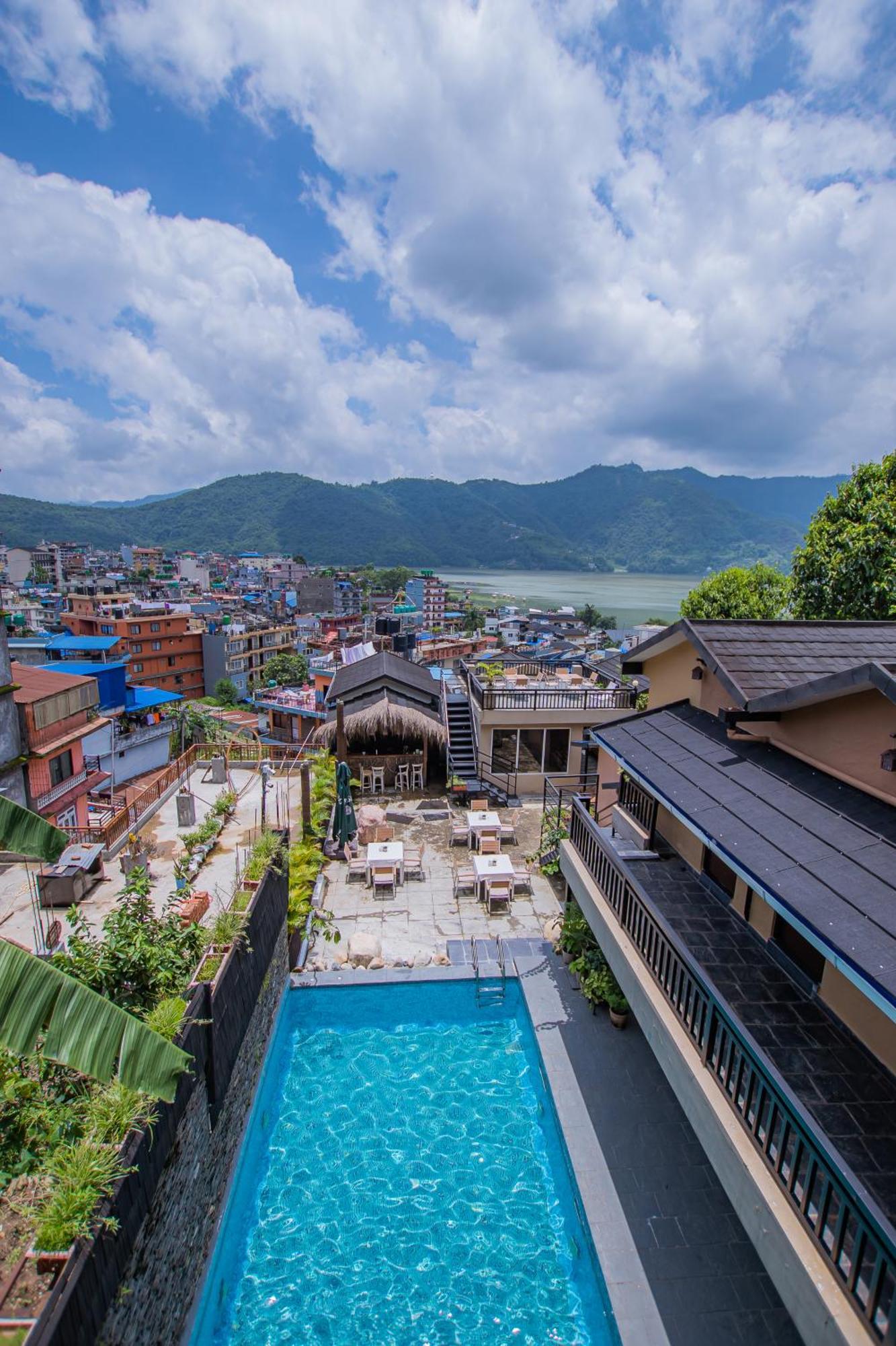 Pokhara Boutique Hotel エクステリア 写真