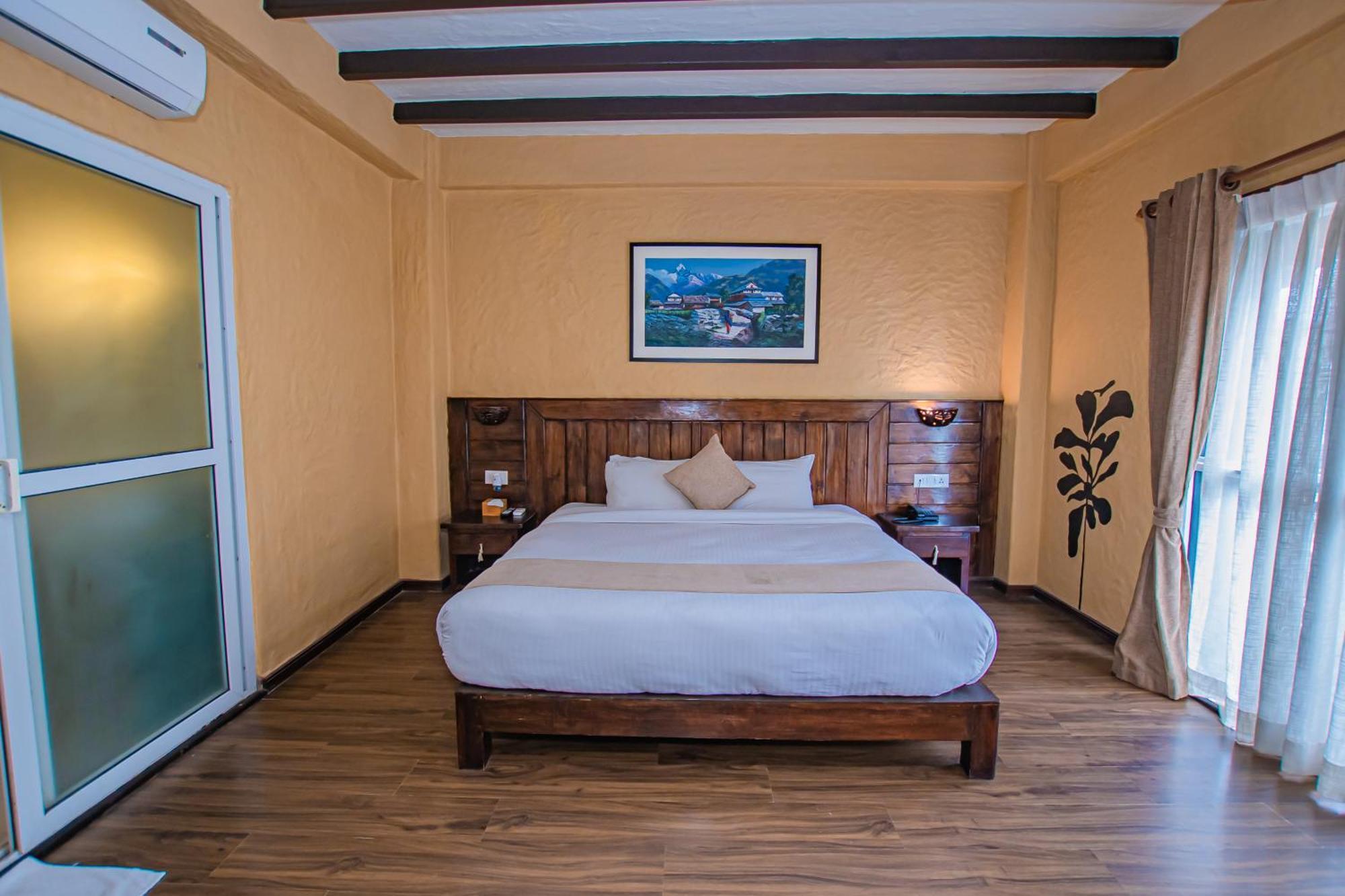Pokhara Boutique Hotel エクステリア 写真