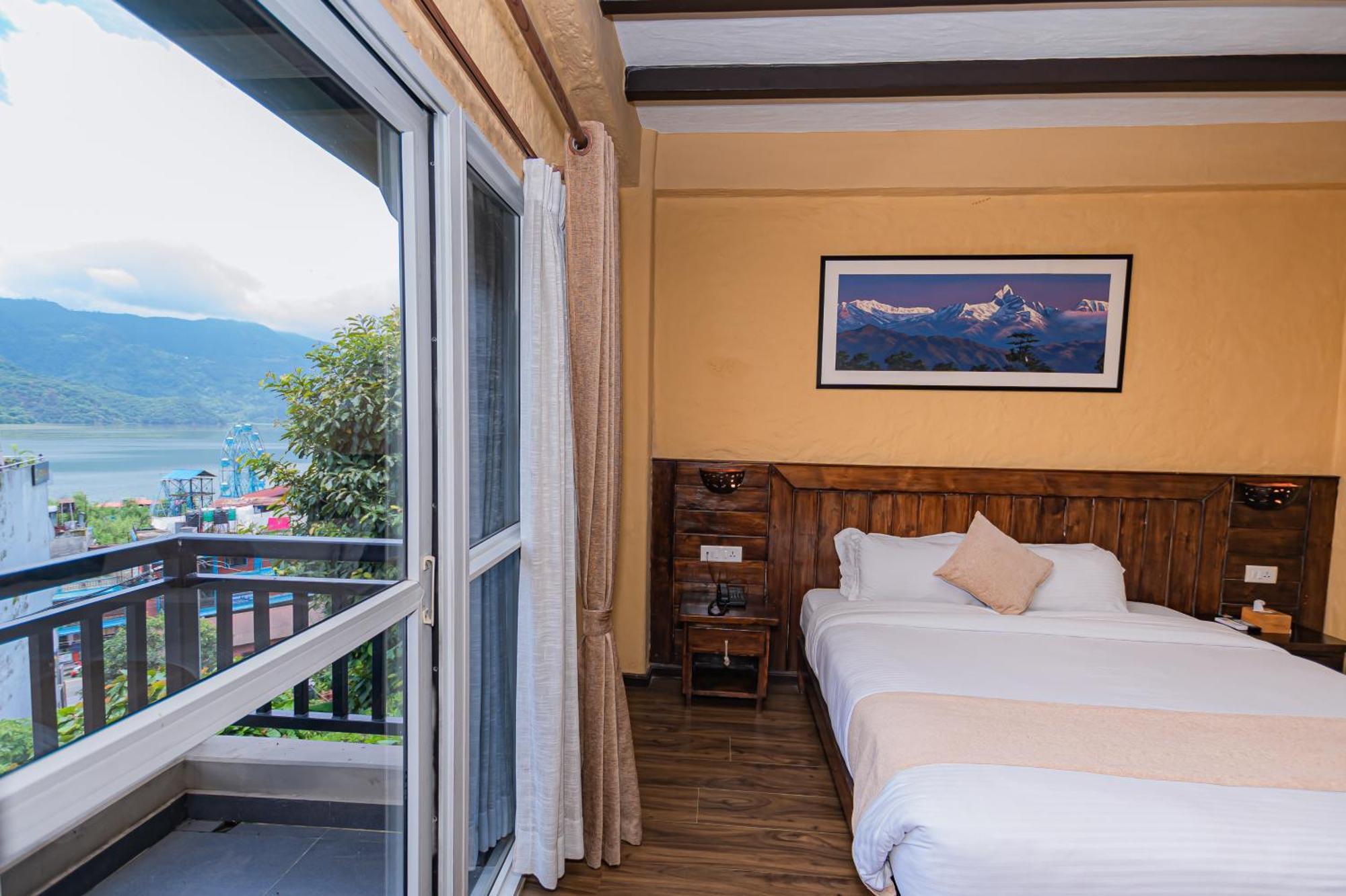 Pokhara Boutique Hotel エクステリア 写真