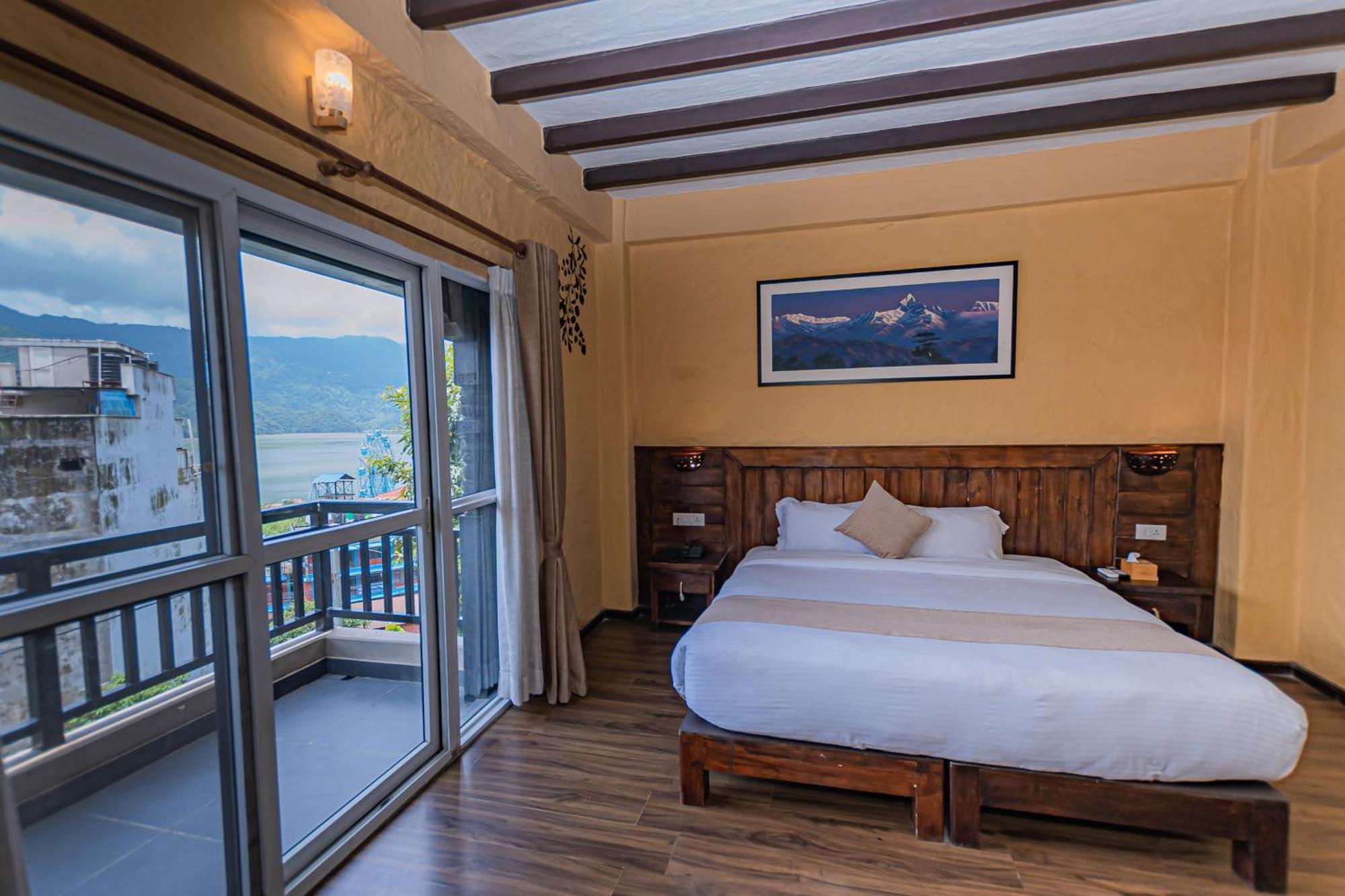 Pokhara Boutique Hotel エクステリア 写真